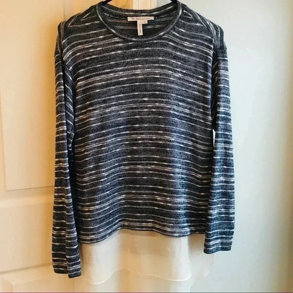 BCBGeneration Sweaters - BCBG Women’s Small Striped Navy White Knit Sheer Bottom Long Sleeve Sweater